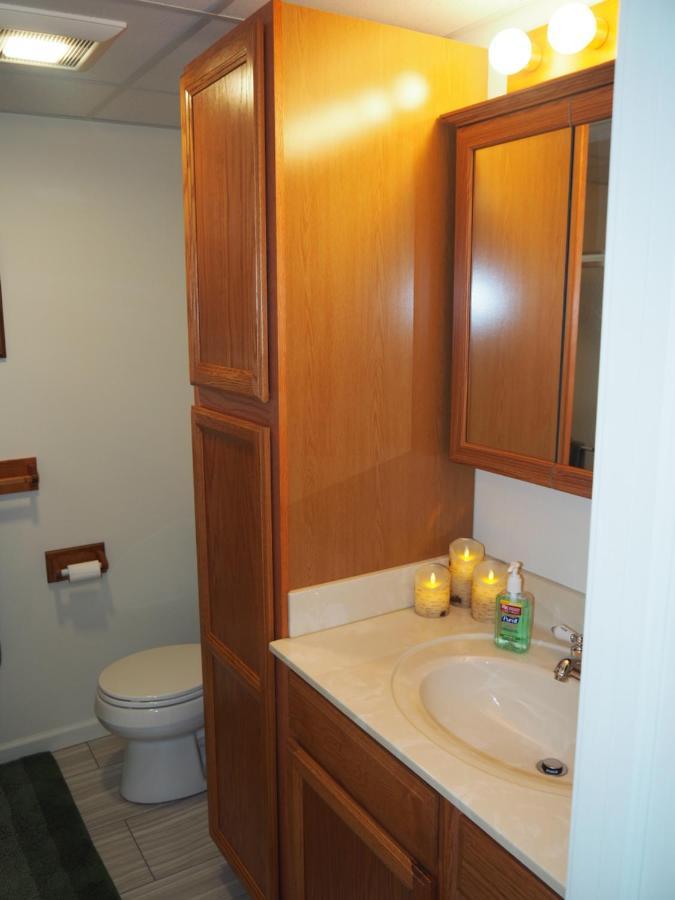 New! The Blessing - A Cute And Cozy Apartment! Benzonia Εξωτερικό φωτογραφία